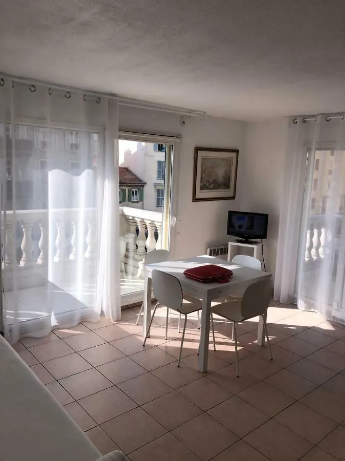 Palais Des Domes Apartment Nice 0*,  France